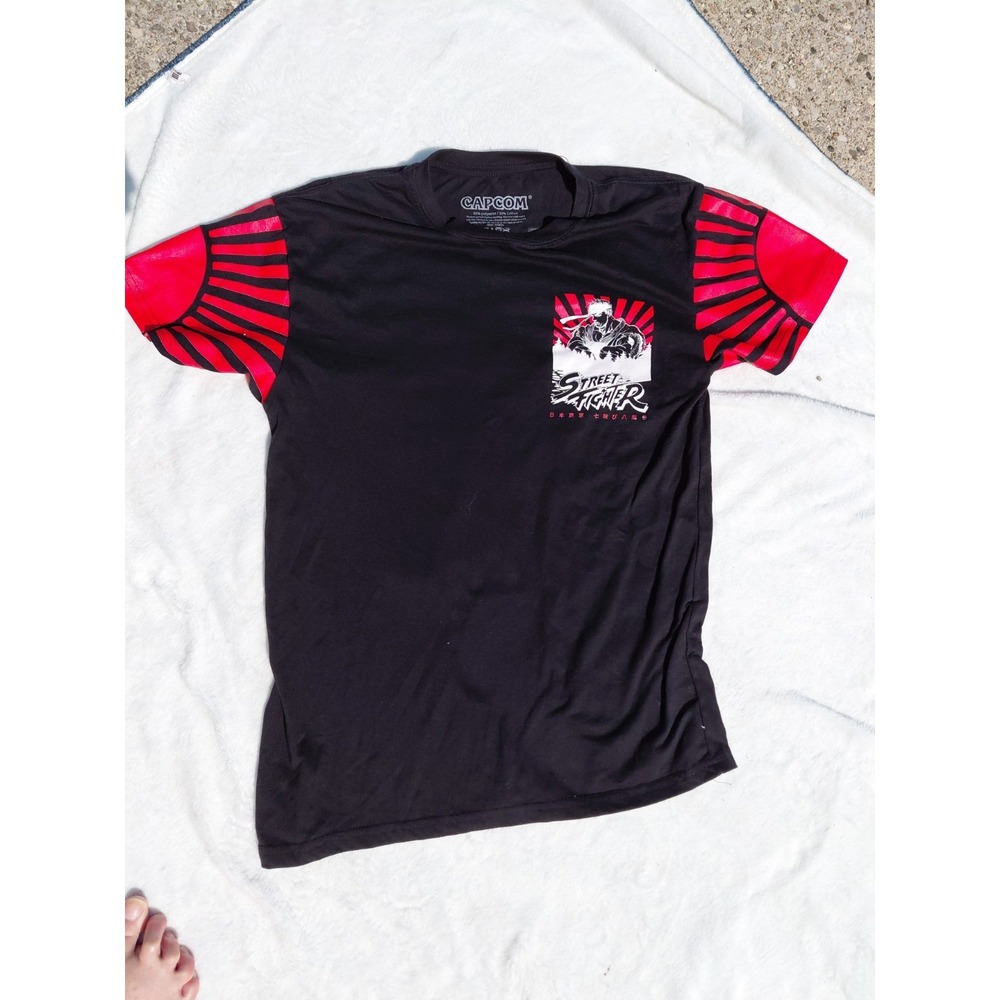 CapCom Street Fighting Shirt Black Red Size Medium